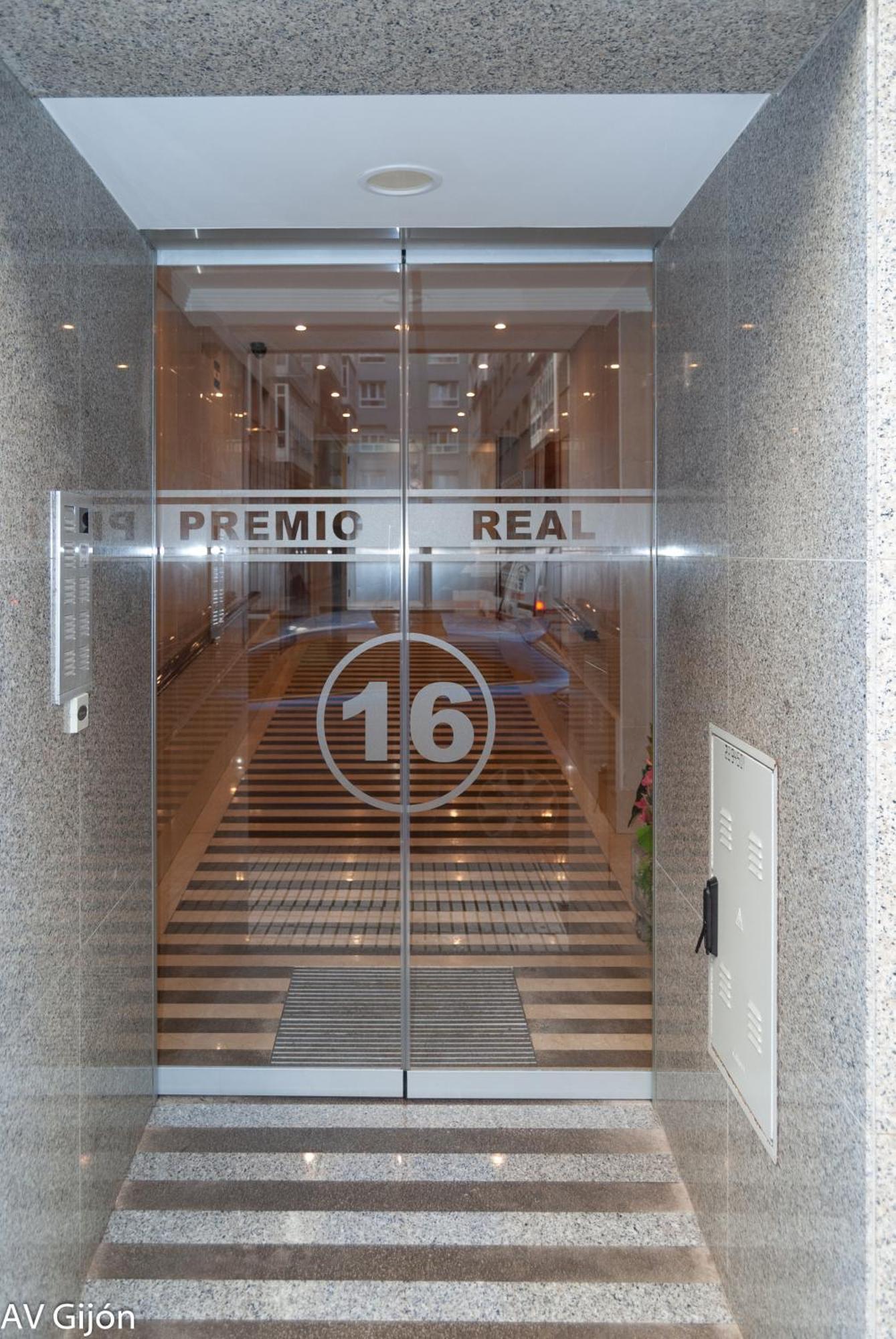 Av Premio Real 16 Apartment Gijón Exterior foto