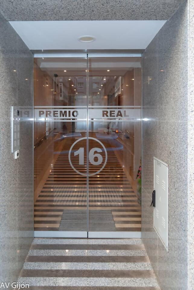 Av Premio Real 16 Apartment Gijón Exterior foto