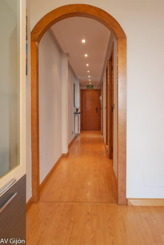 Av Premio Real 16 Apartment Gijón Exterior foto